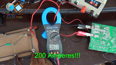 Amperímetro marcando 200A de pico <1s - fvml