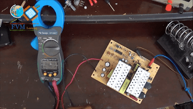 Ligando e testando a tensão de saída 24,25V - fvml