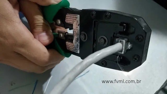 Crimpar Cabo de Rede — Padrões T586A e T586B — Crimpando o cabo de rede - fvml